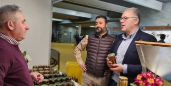 Jesús María Prada apuesta por el turismo experiencial para potenciar el sector apícola en Zamora