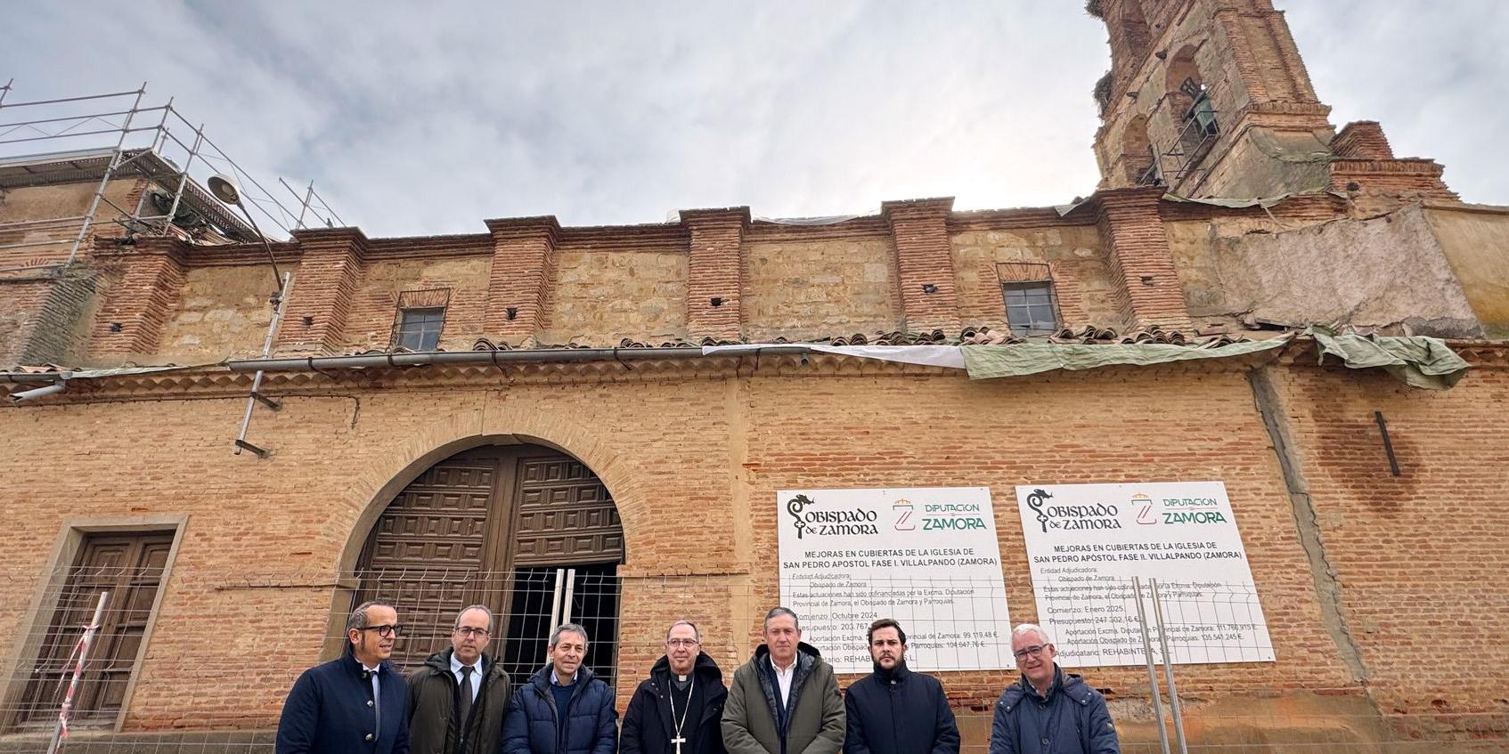 Momento de la visita a la Iglesia de San Pedro